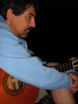 luca ci alieta con la chitarra